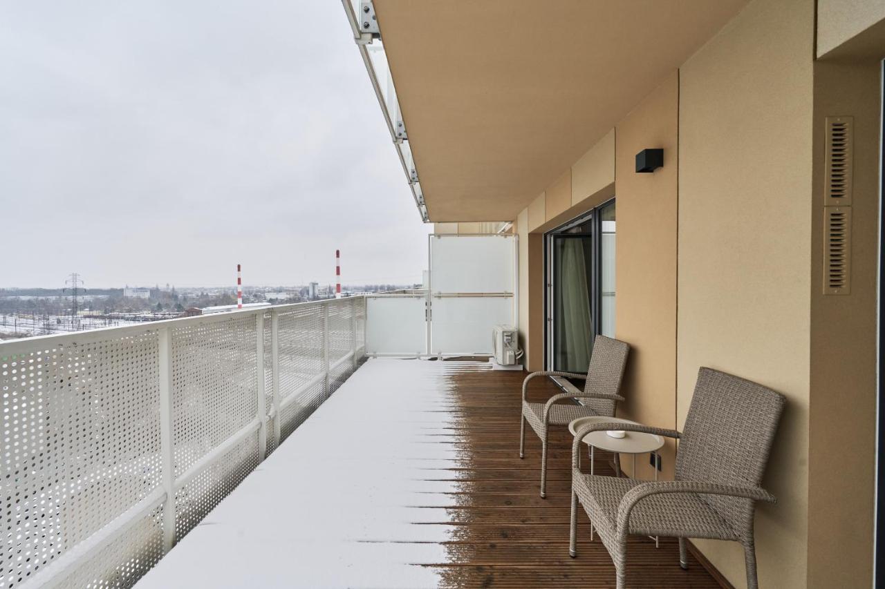 Apartment Krakowska 39 With Ac & Parking & Loggia Wroclaw By Noclegi Renters Экстерьер фото